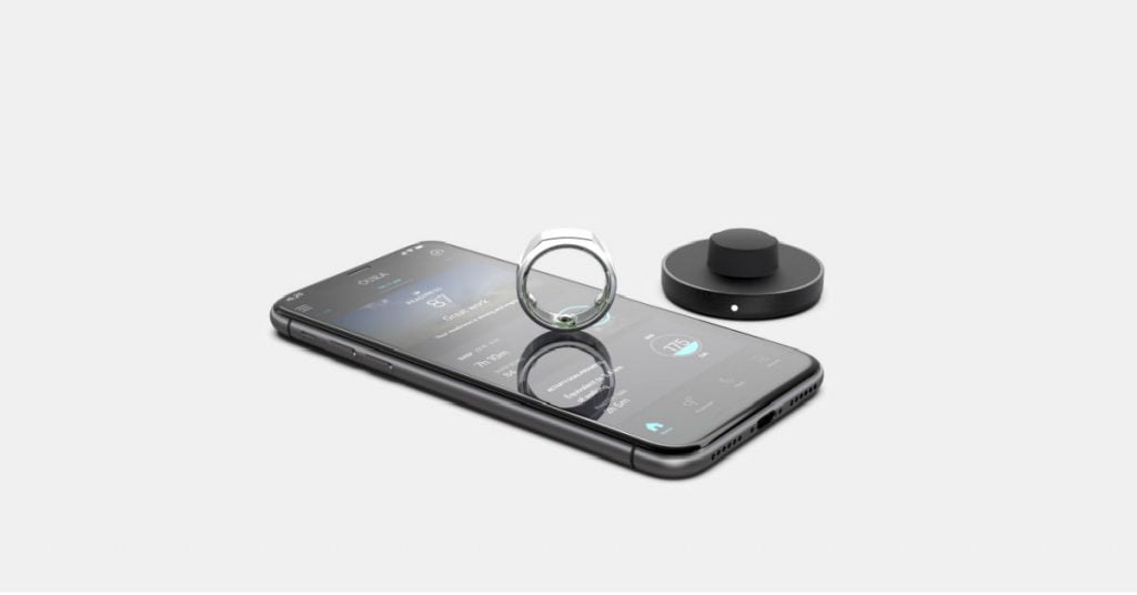 oura ring app and charger gray bg 060219