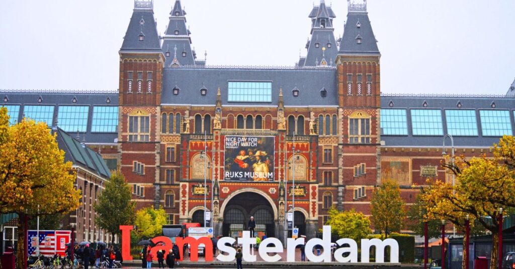 Job hunting in Amsterdam’s tech-driven ecosystem in 2023? These unicorns are hiring