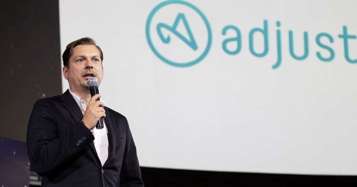 Adjust