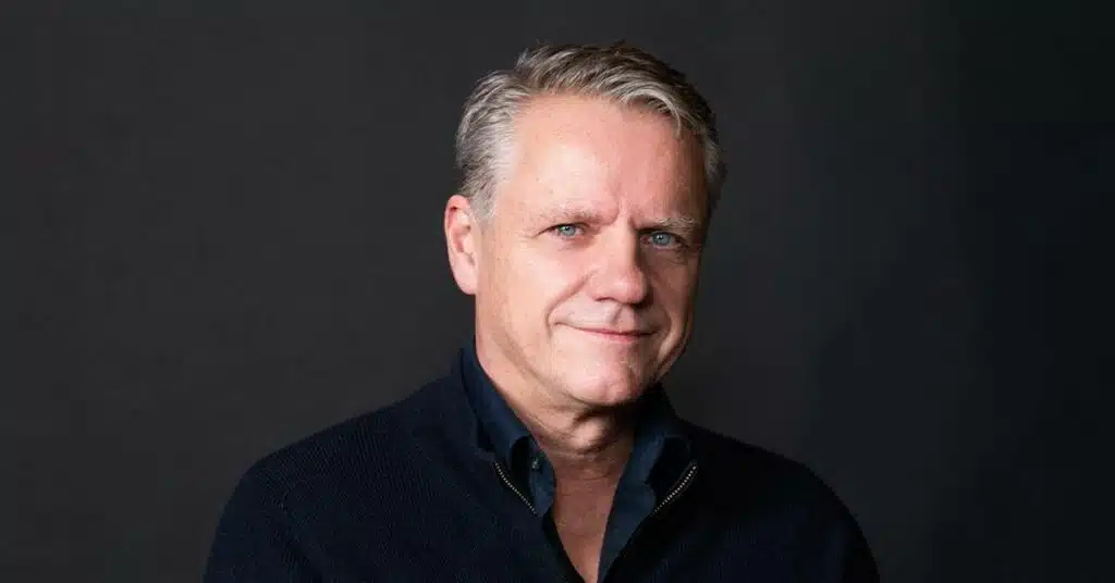 Chris van Straeten Fourthline