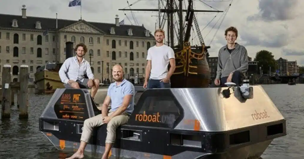 Roboat