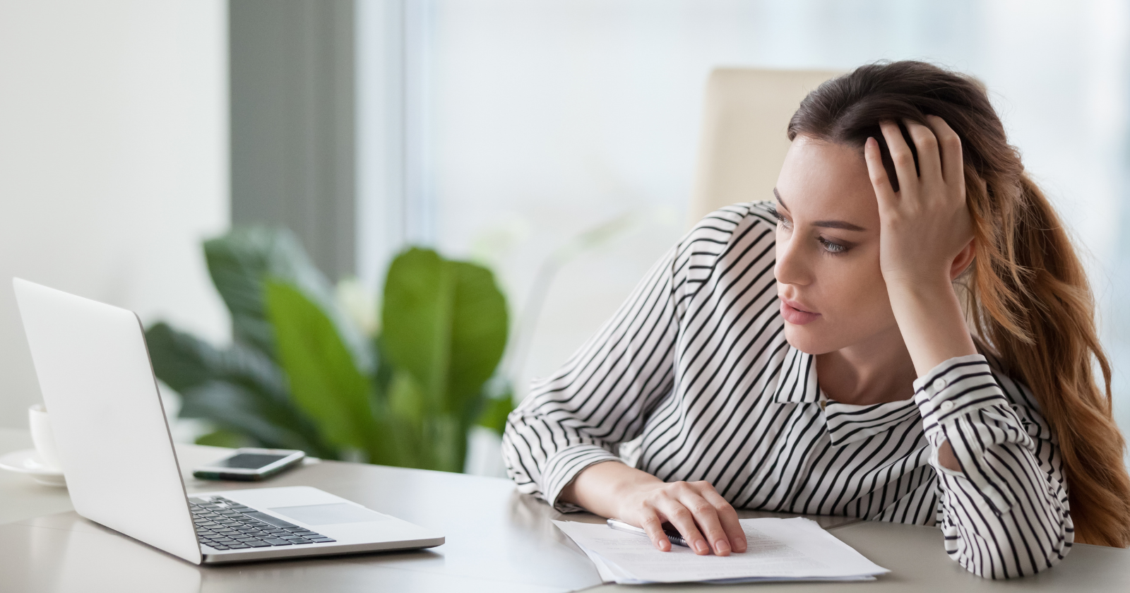 7 signs you were raised by parents who meant well but accidentally taught you to stay small