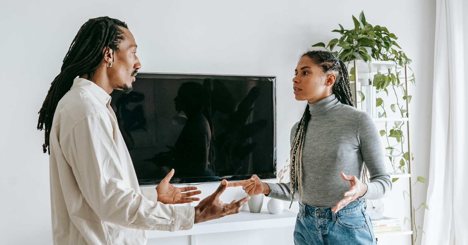 Stay single until you find someone who respects these 7 boundaries without you having to explain why they matter over and over again