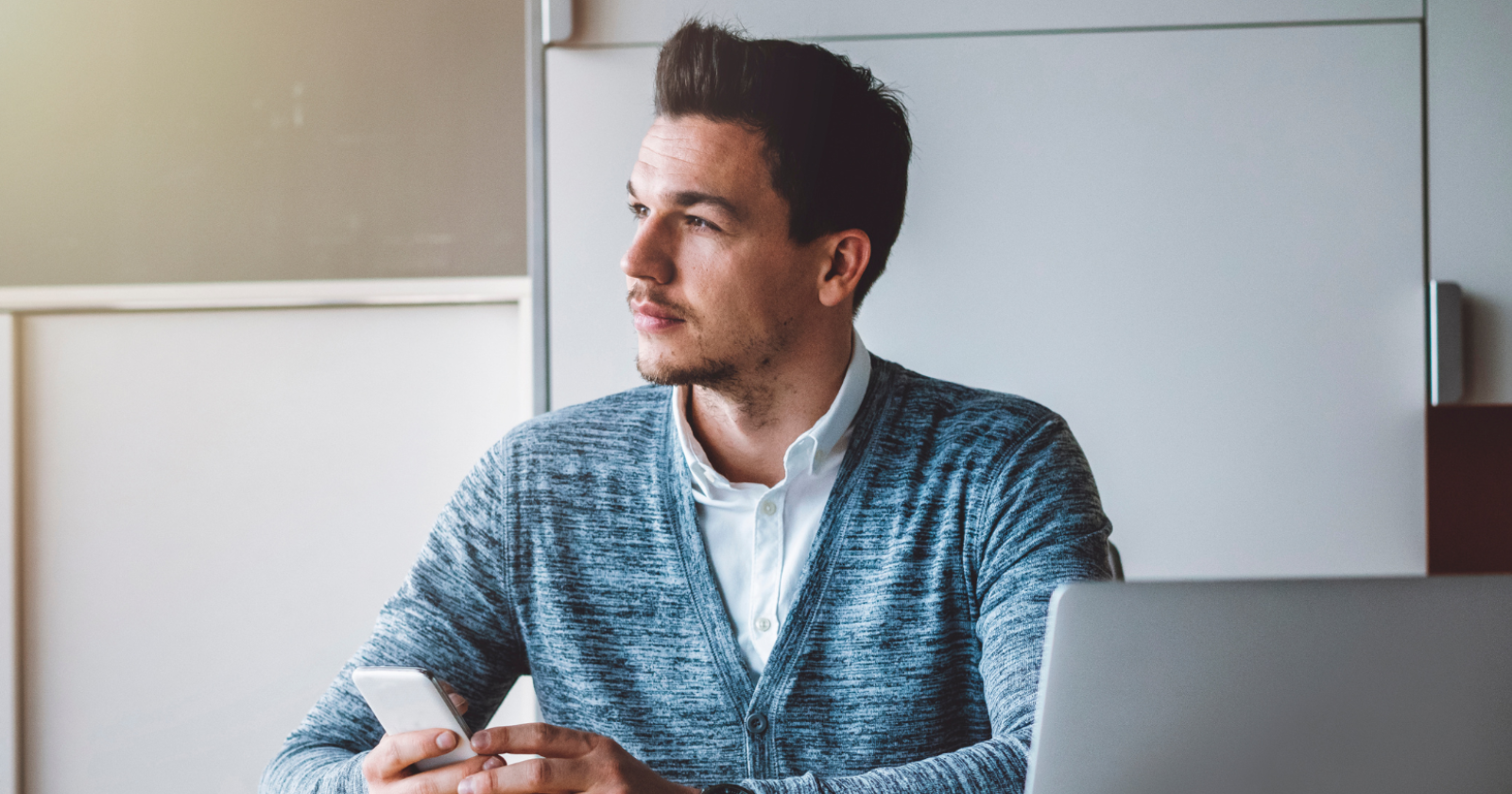 7 life decisions that seem risky but always work out, according to psychology