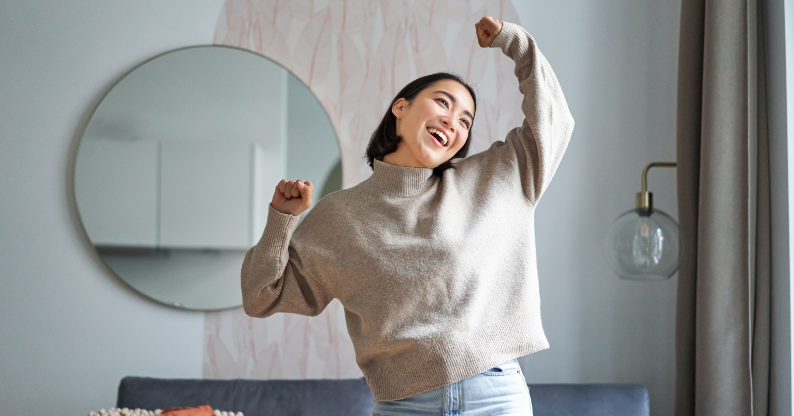 8 daily habits of people who stay incredibly fit without ever stepping foot in a gym - Silicon Canals