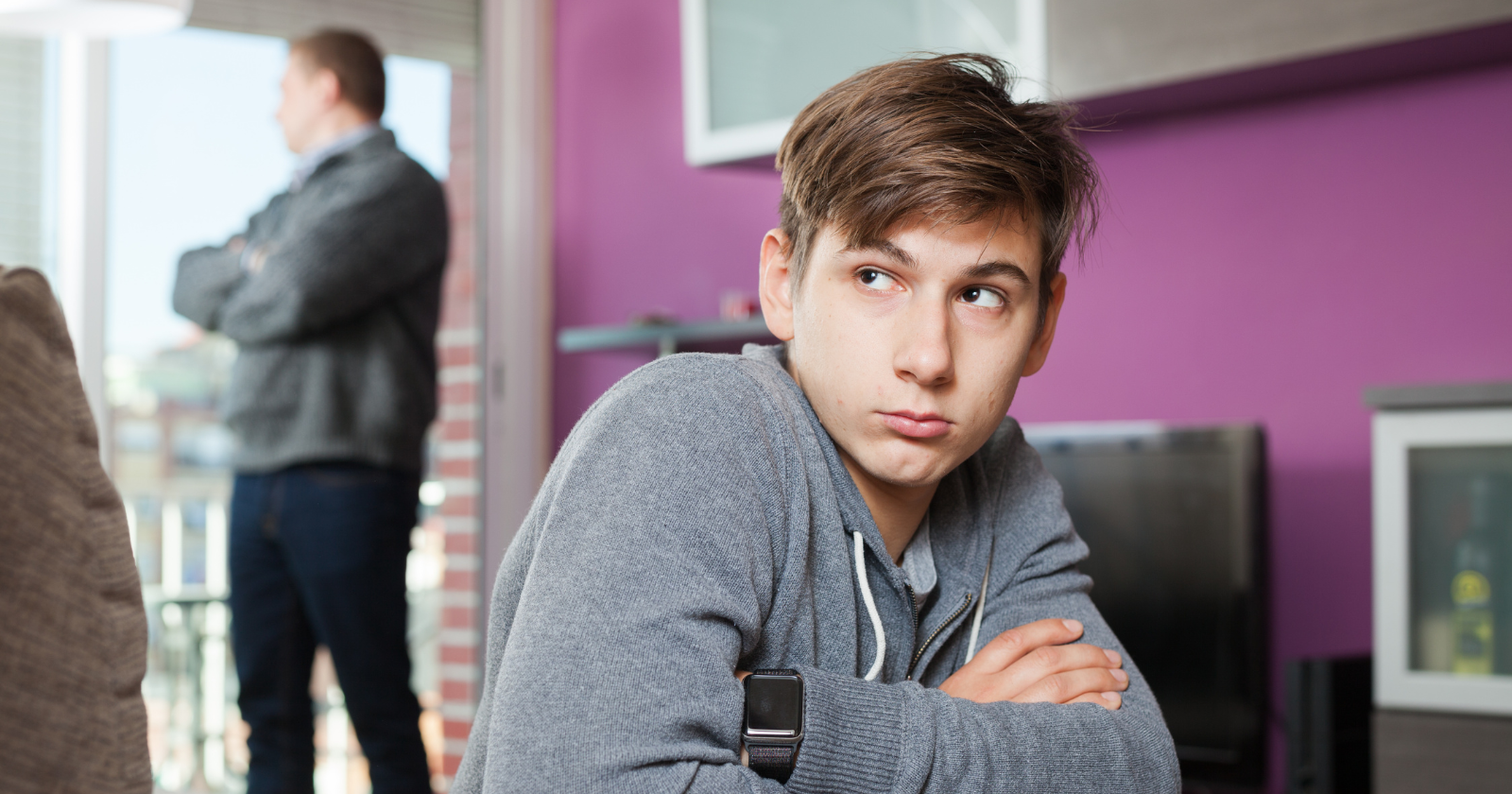 Men who go quiet instead of saying what’s actually wrong usually display these 10 behaviors that slowly destroy their relationships from the inside