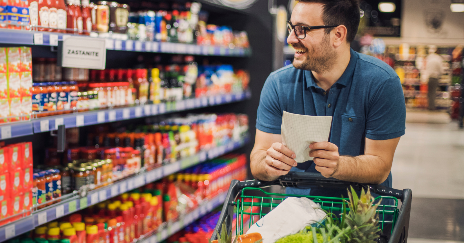 Psychology says people who genuinely enjoy grocery shopping alone usually possess these 7 traits of quiet independence