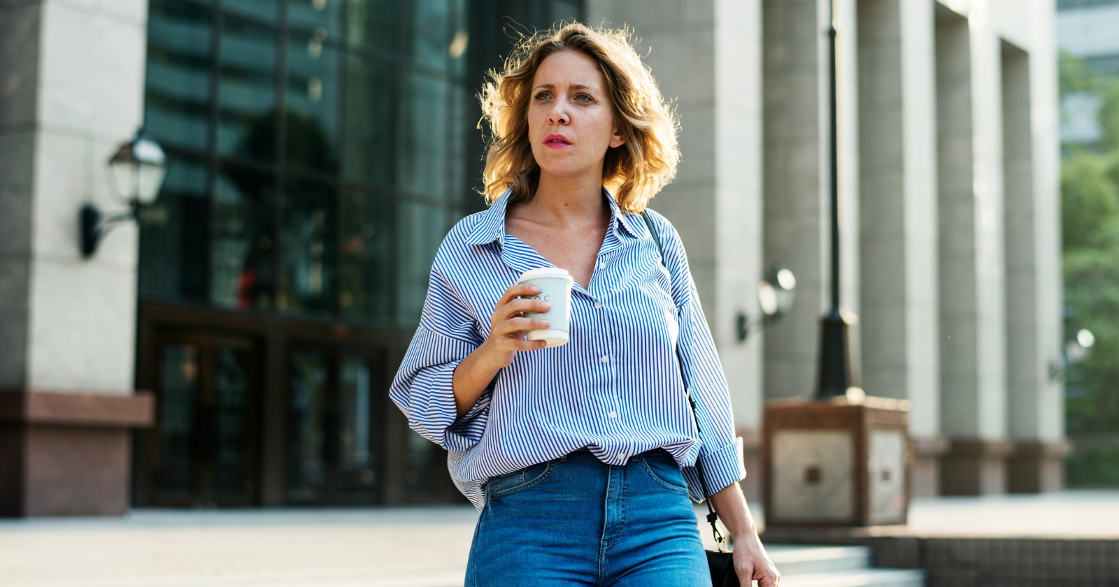 What researchers found about prolonged singledom and declining happiness