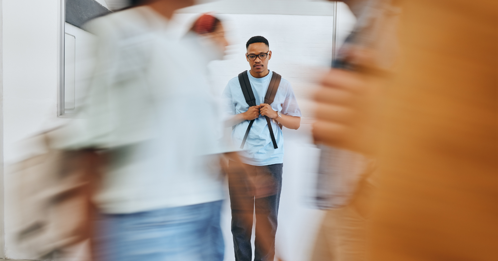 Psychology says if you don’t have close friends right now, it may be because of these 9 subtle habits you learned long ago