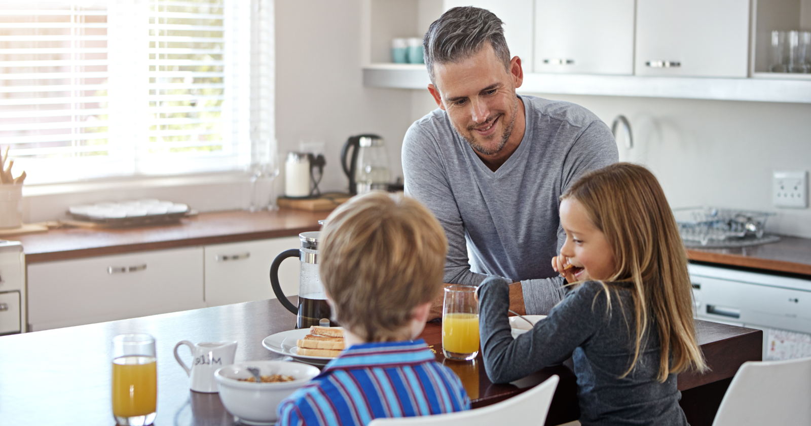 If a man prioritizes these 7 areas over status symbols, he’s more successful than his appearance suggests