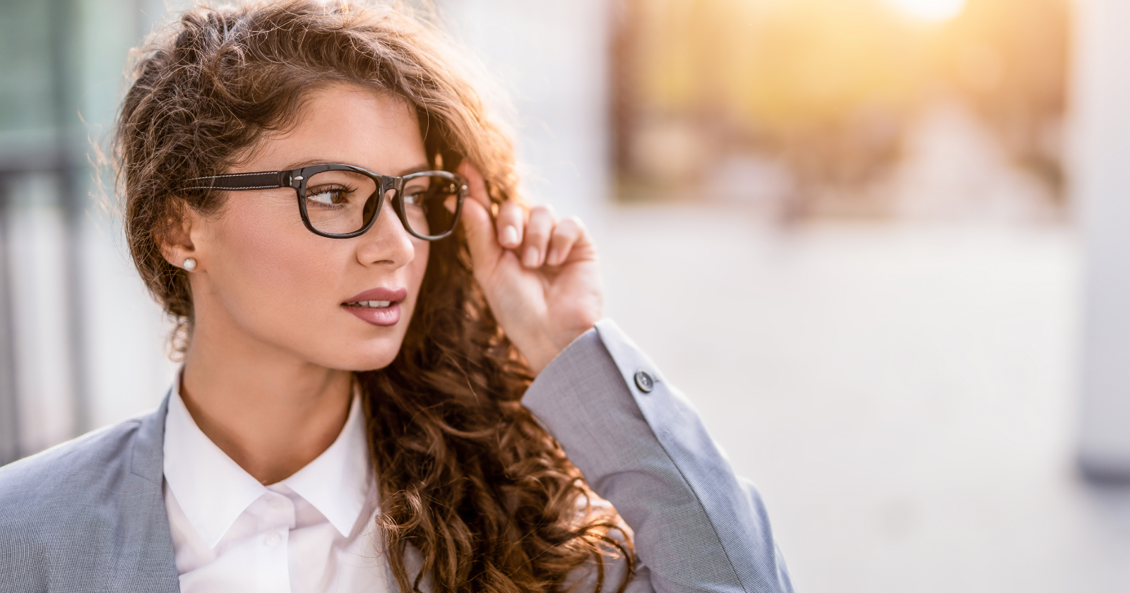 Psychology says people who are genuinely intelligent show these 7 signs that have nothing to do with report cards or test scores - Silicon Canals