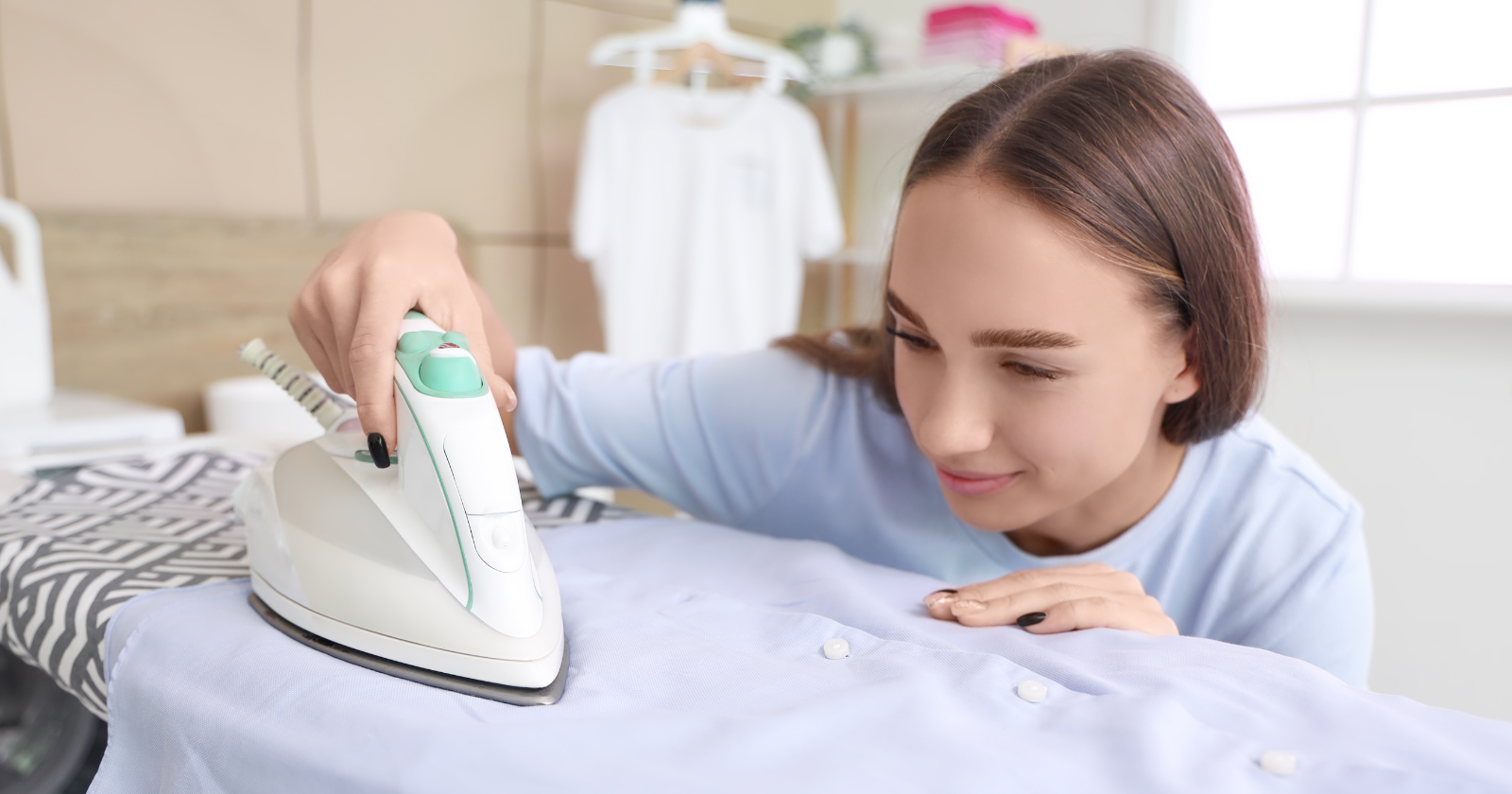 Psychology says people who iron their clothes even when no one will notice display these 9 traits most people admire but can't explain - Silicon Canals