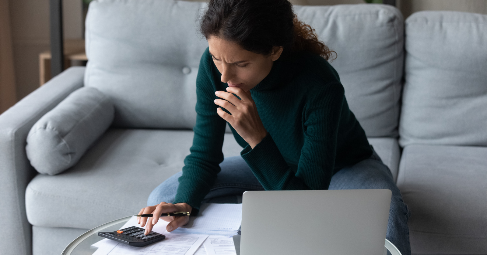 The 8 money habits that quietly reveal someone grew up in a household where there was never quite enough - Silicon Canals