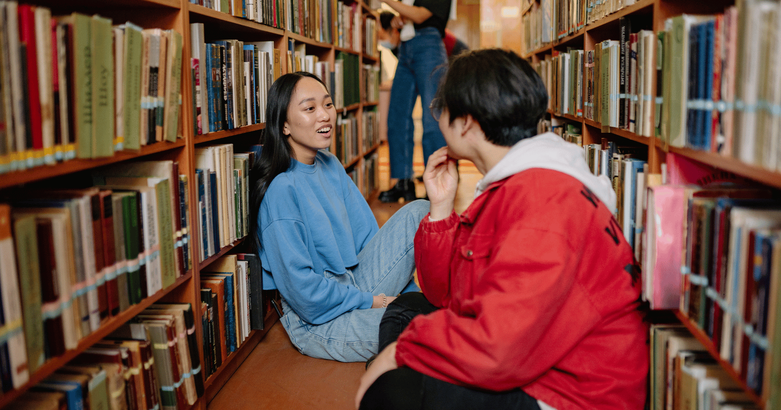 Psychology says if you prefer deep conversations over small talk, you likely possess these 8 rare personality traits - Silicon Canals