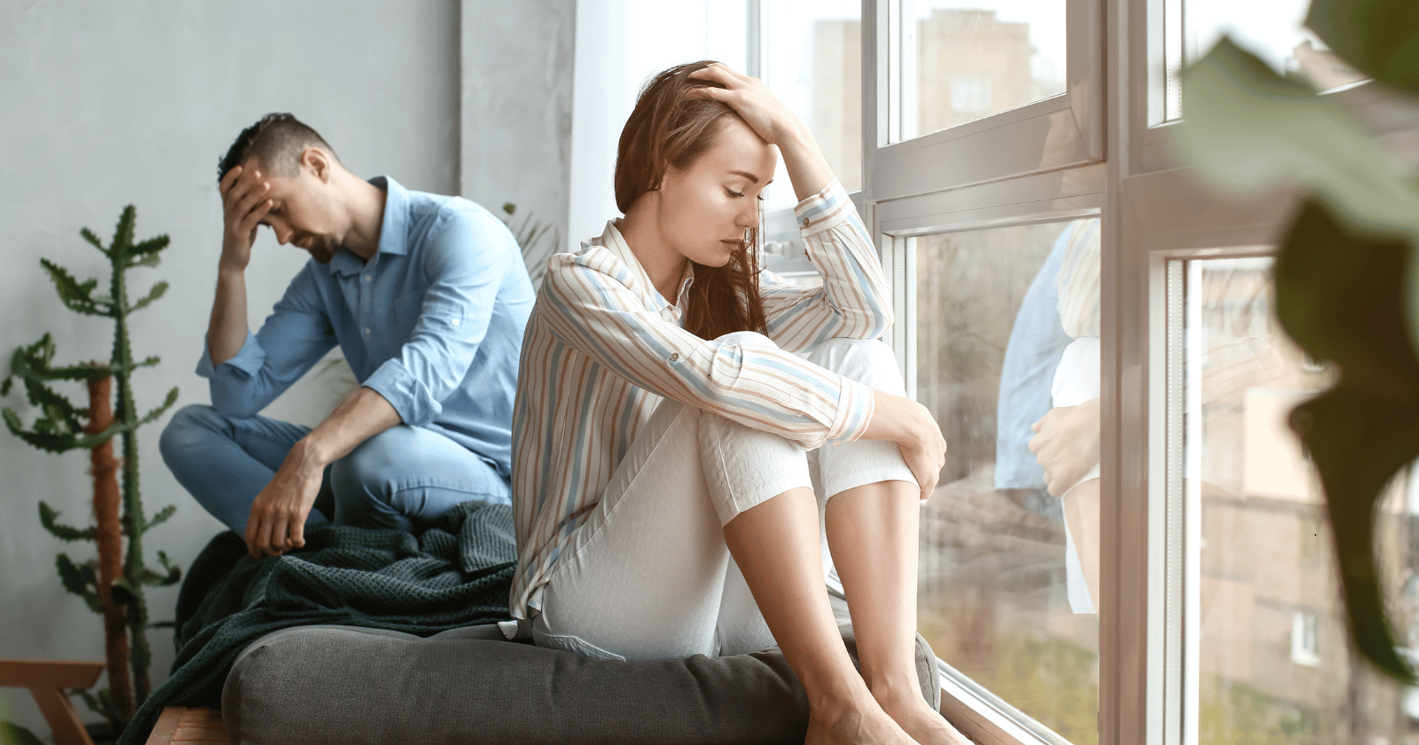 Psychology says women who feel unfulfilled in their relationships often display these 8 behaviors without knowing it - Silicon Canals