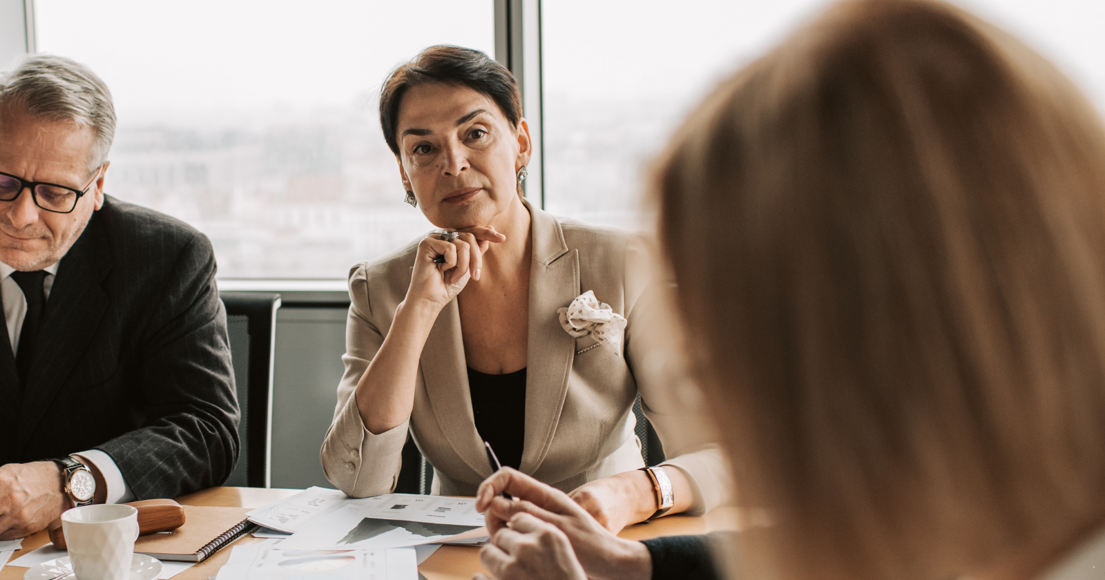 8 things naturally elegant people do without thinking that you can't fake no matter how hard you try - Silicon Canals