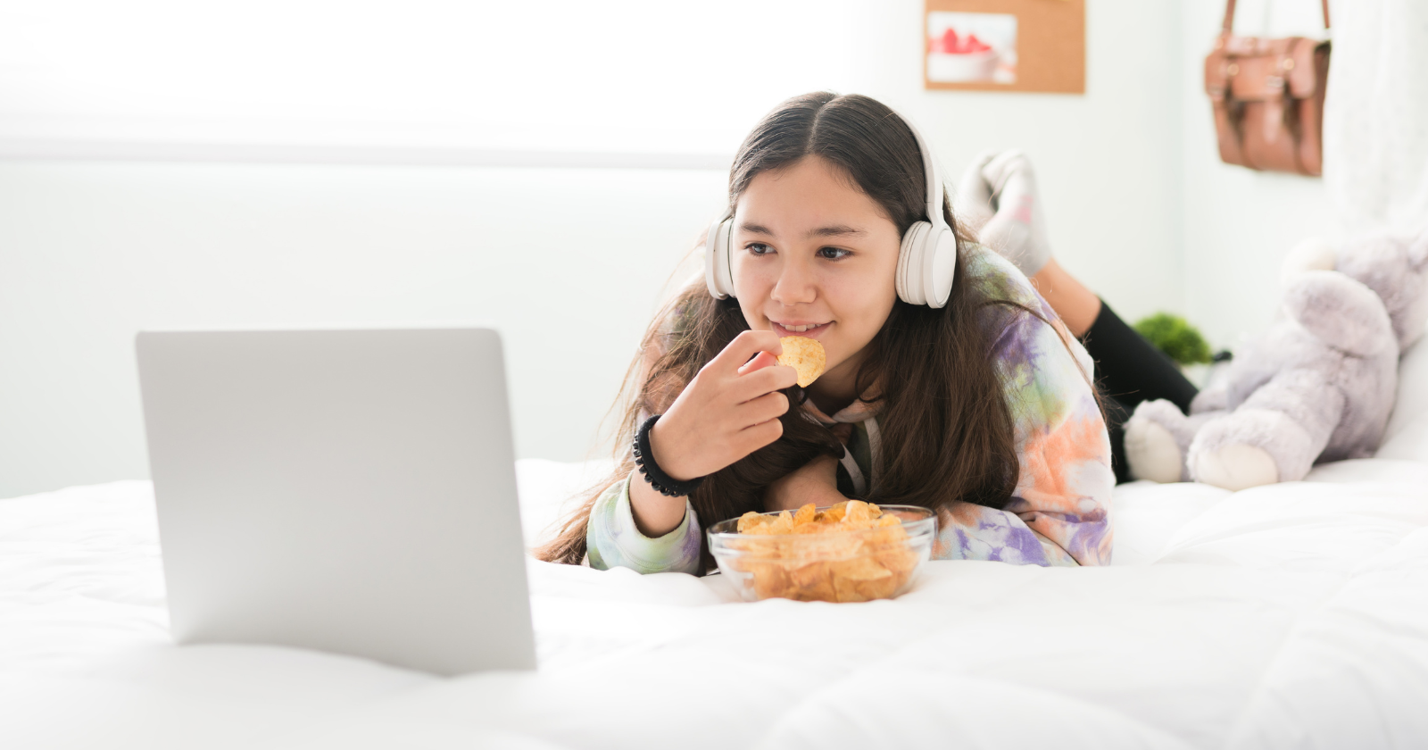 If a teenager who always ate dinner with the family suddenly starts taking their plate to their room-most parents see rejection. What's usually happening is one of these 6 developmental shifts, and the parent who handles it best is the one who does the hardest thing: Nothing. - Silicon Canals