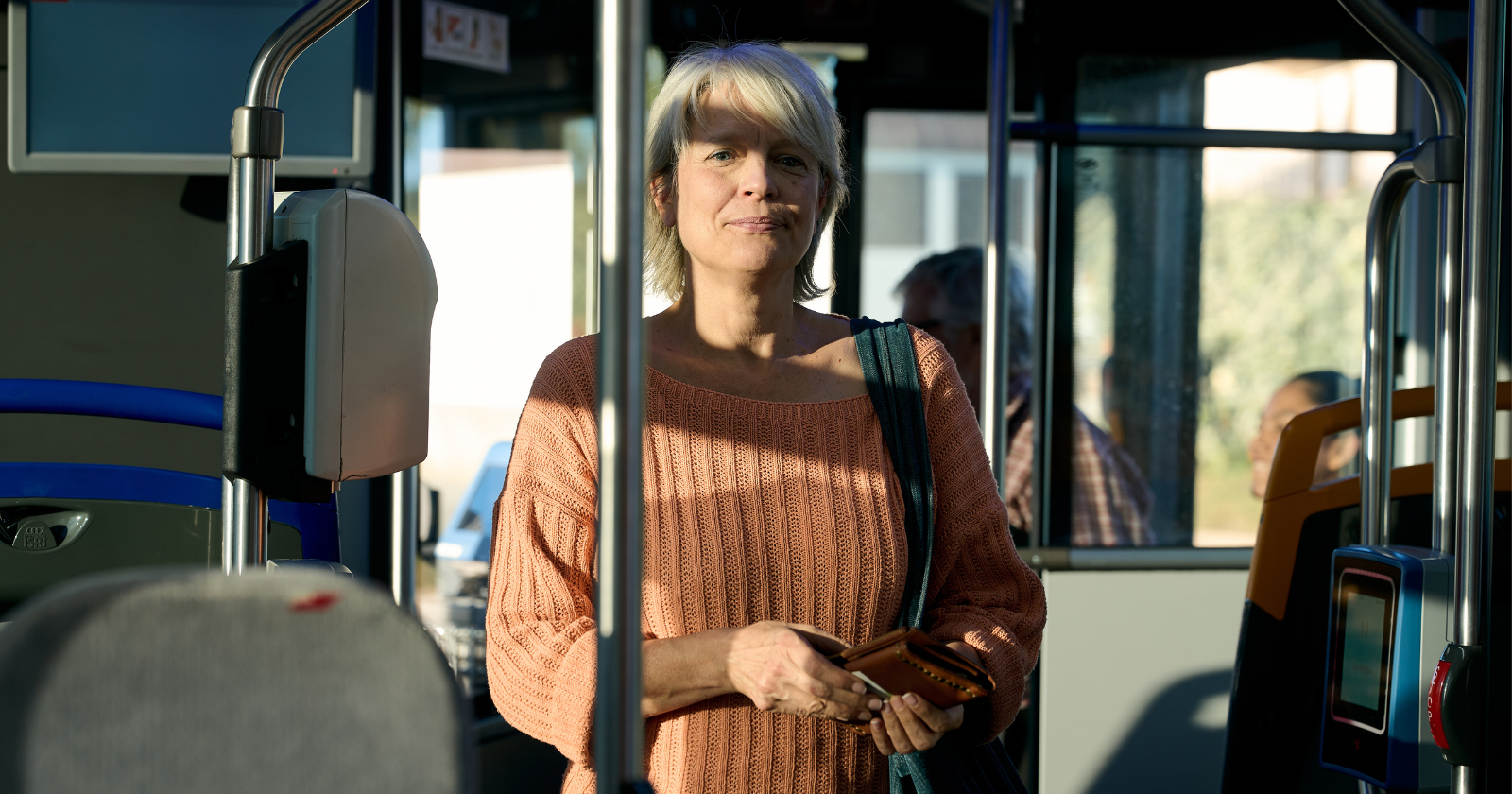 The real reason a boomer’s wallet is three inches thick and held together with a rubber band isn’t disorganization—every card, receipt, photo, and folded note in there is a filing system for a life that was built before anything could be stored in a cloud, and that wallet is the last physical archive of a person who doesn’t trust the invisible