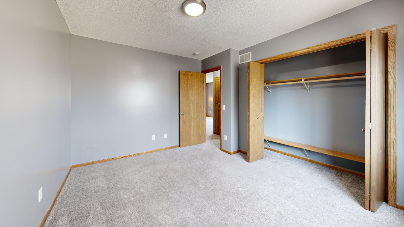 open door quiet room