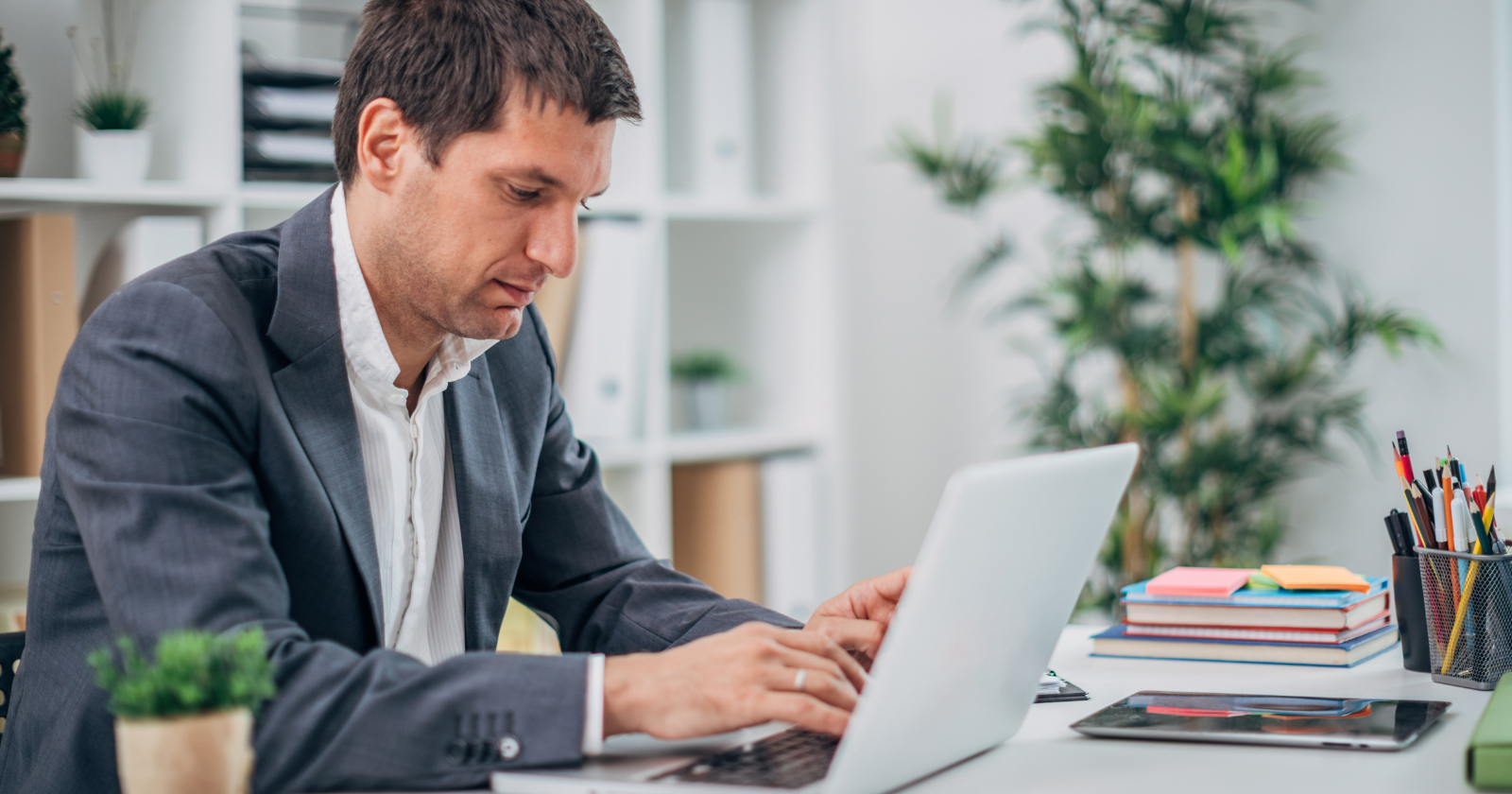 It took me until 37 to realize that almost all successful people let go of these 7 habits, but average performers keep clinging to them - Silicon Canals