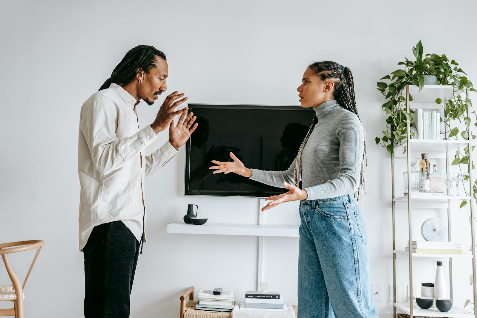 couple having serious conversation