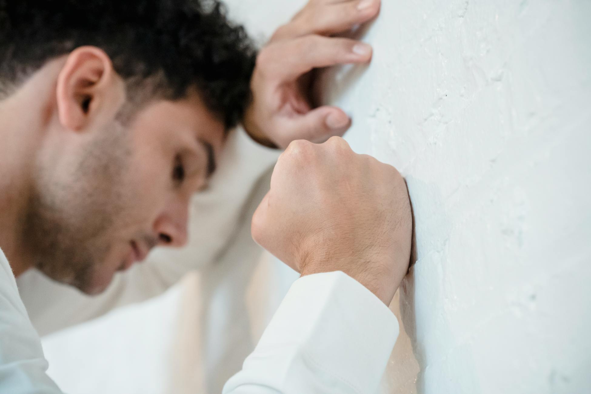 Neuroscience reveals that the calmest person in any crisis isn't naturally fearless - their brain learned to delay panic because their childhood required them to be functional before they were allowed to be afraid - Silicon Canals