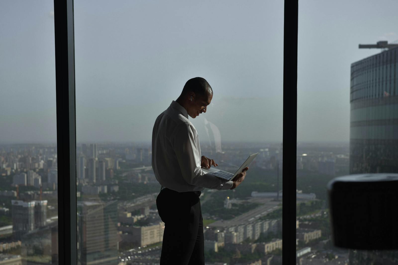 Why the calmest investors in the world are not actually calm - and what Jon Gray's $26 billion bet on Hilton reveals about the structural conditions everyone mistakes for temperament - Silicon Canals