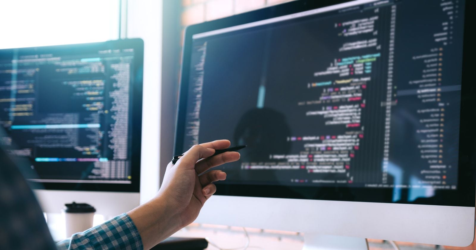 An AI agent ran 600 payloads and wrote its own ransom note in the JadePuffer intrusion, but the part Sysdig quietly admits changes what this attack actually proves about autonomous cybercrime