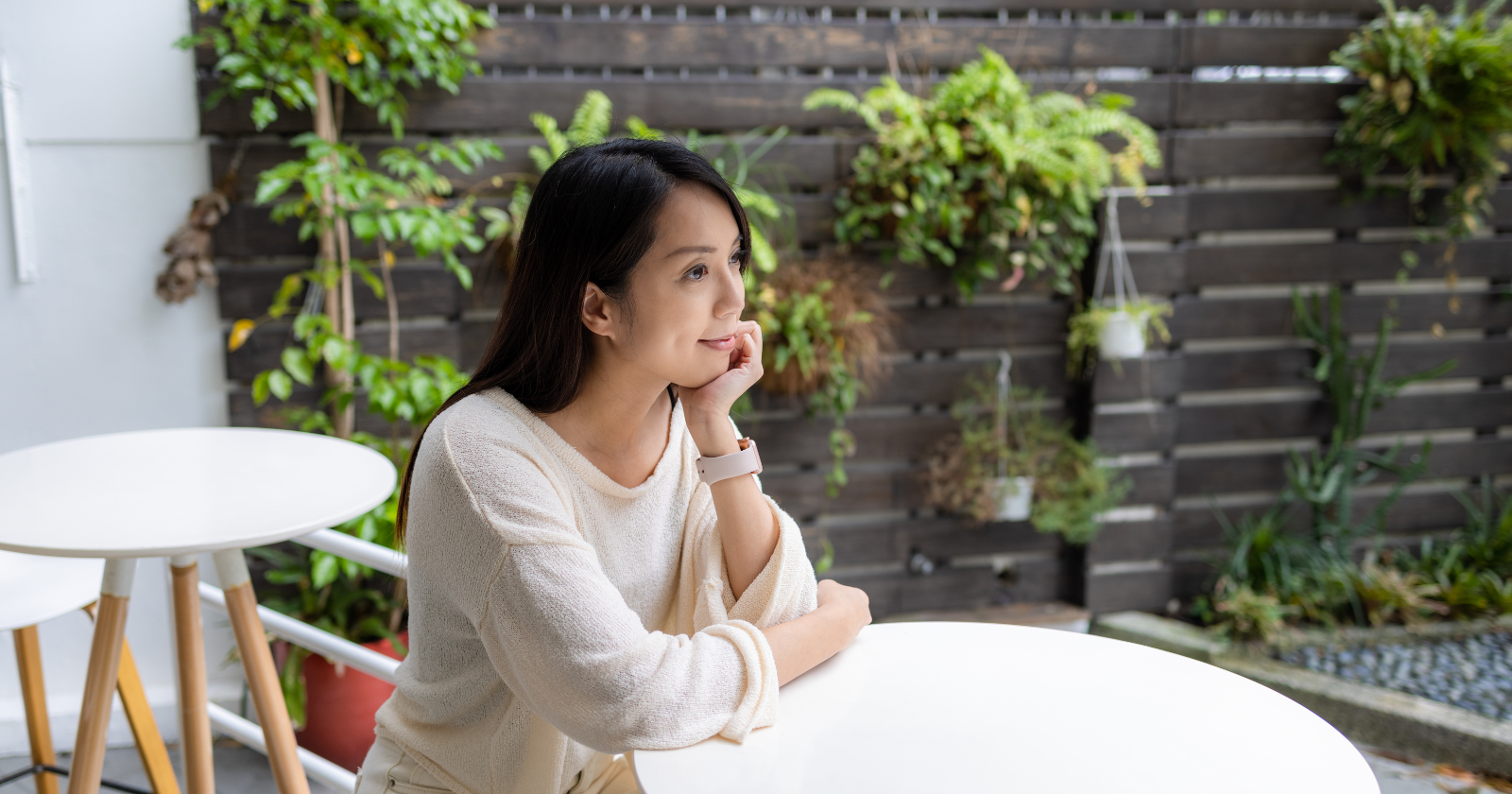 People who find it physically uncomfortable to look someone in the eye during a compliment aren't insecure or evasive — they're often the ones who take in emotional information so directly that full eye contact during something kind becomes almost too much to hold