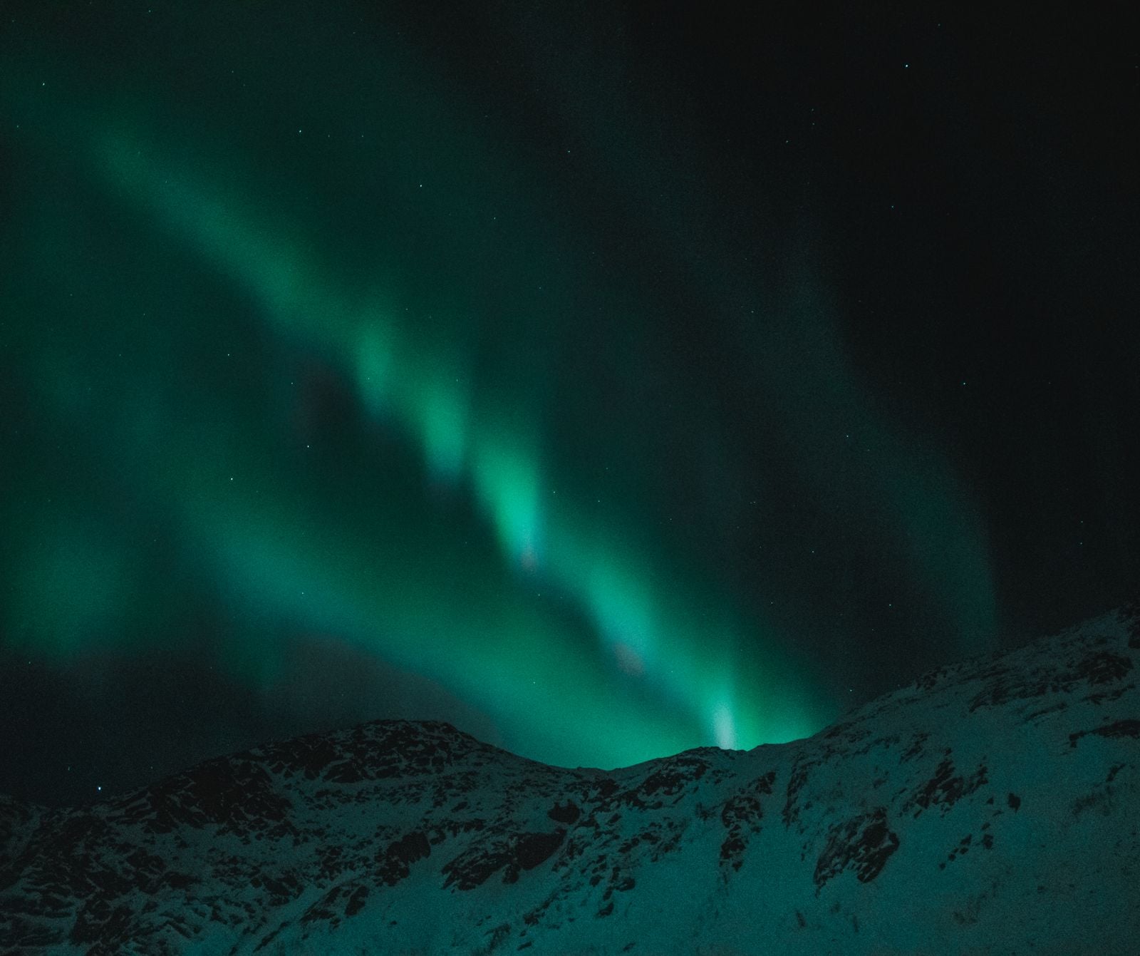 aurora borealis red sky