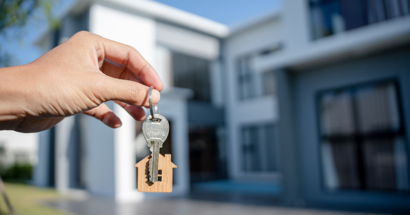 A generation ago the typical first-time American homebuyer was in their late twenties; today, NAR says the median has hit a record 40, priced out and waiting — and first-time buyers now make up the smallest share of the market ever measured