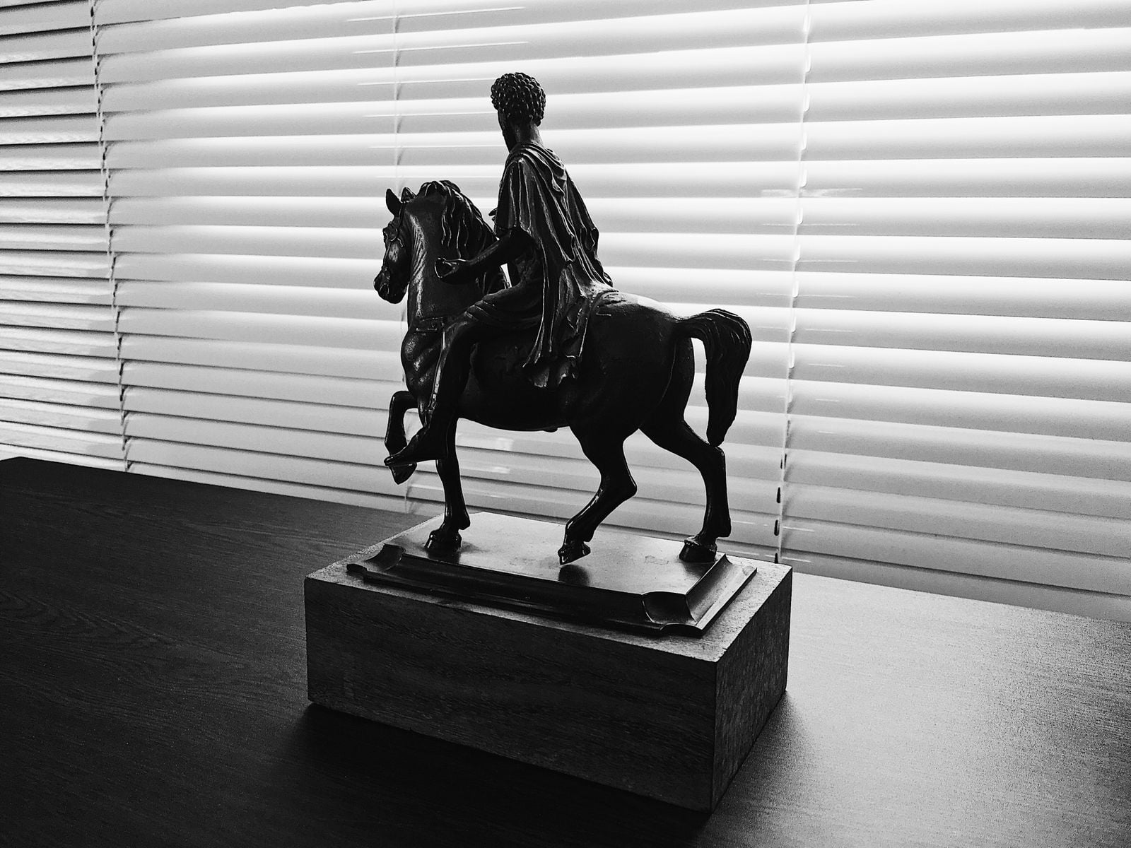 Marcus Aurelius warned that the desire to be remembered was pointless because both the famous and those remembering them would disappear, a thought written by one of the most powerful men alive