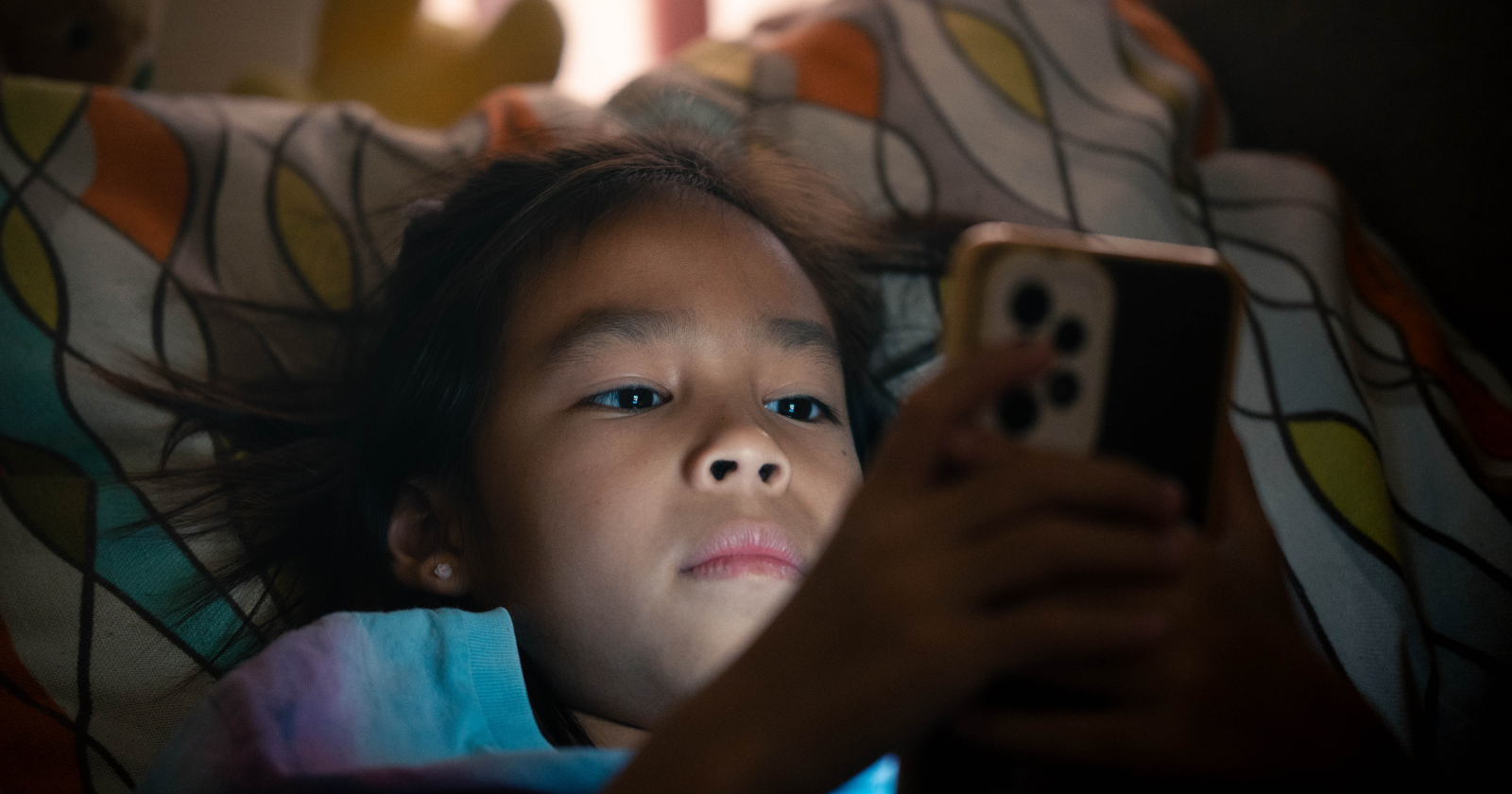 Two separate 2023 studies on screen use point to different patterns entirely — one driven by simple habit and largely harmless, the other tied to distress and linked to worse sleep and higher odds of anxiety