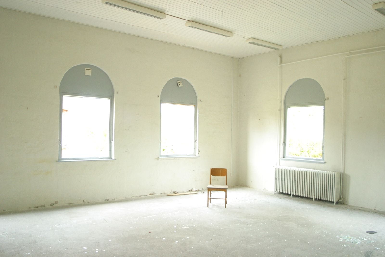 The philosopher Blaise Pascal wrote in the 1600s that all of humanity's problems stem from the inability to sit quietly in a room alone, and three centuries of psychology research has done little to contradict him