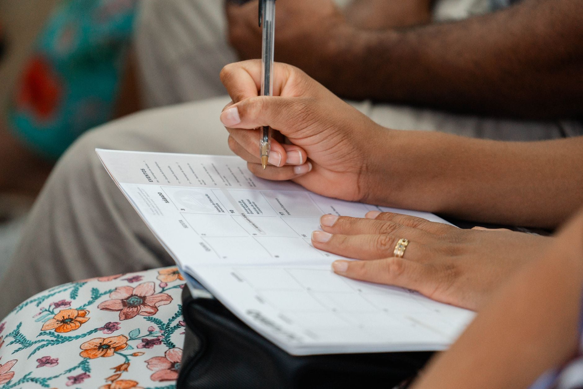 The "21 days to form a habit" rule is wrong — University of South Australia research found habits begin forming around 59 days in, and can take up to 335 days, meaning most people quit just as the process is finally getting started