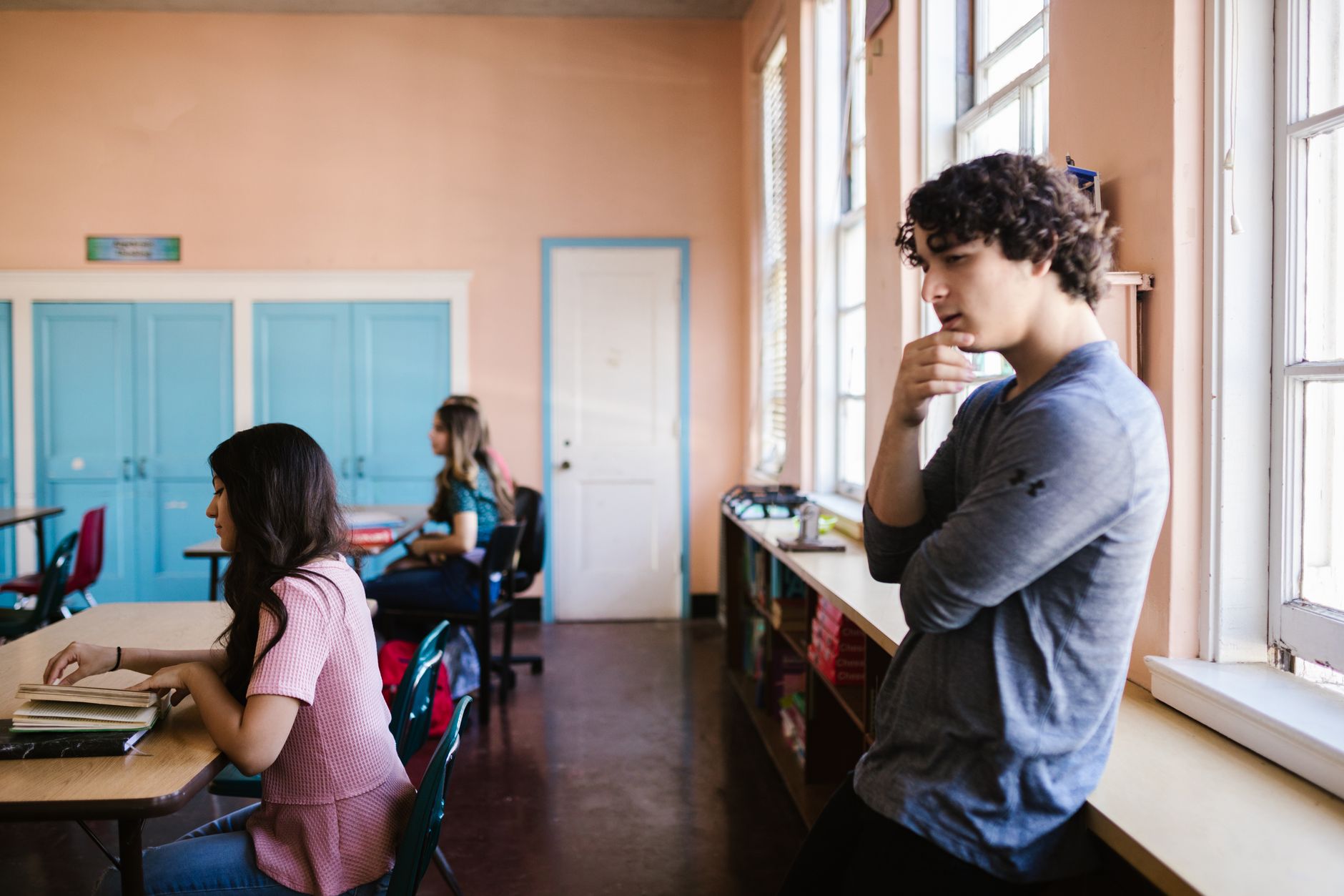 Karen Arnold followed 81 high-school valedictorians for 14 years and found that nearly 90% entered professional careers—but most pursued conventional paths within established institutions. Her findings suggest that schools are excellent at identifying people who can master existing systems, not necessarily those most inclined to reinvent them.