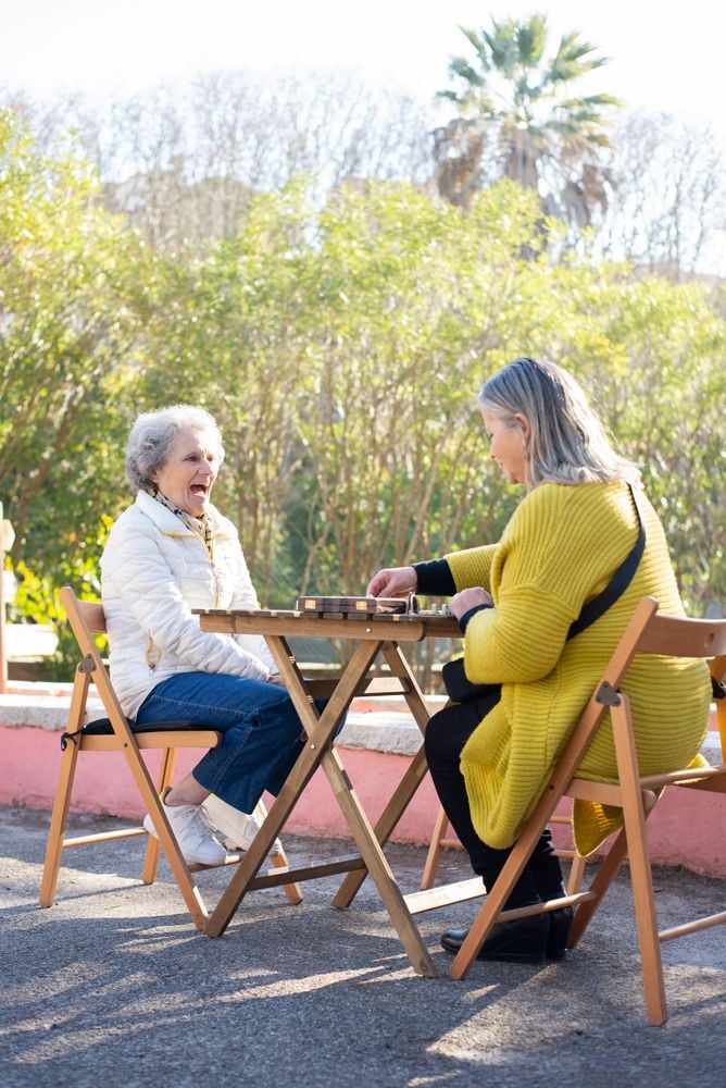 A 25-year Northwestern study of people over 80 with memory as sharp as adults decades younger found that diet and exercise habits varied widely among them, but strong social connection was the one trait they consistently shared