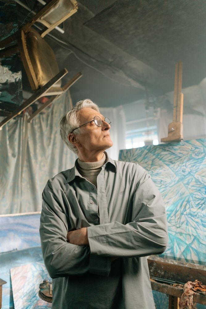 A 2018 Nature study tracking 30,000 artists, film directors, and scientists found that each career's most acclaimed work clusters into a single unpredictable hot streak, arriving with no more warning late in a career than it does early